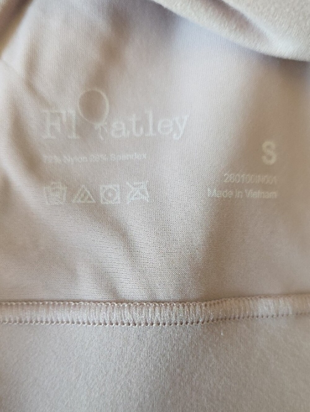 Floatley wireless Beige Nude V-Neck Wireless Seamless Bra - Picture 5 of 6